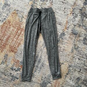 amazon essential’s heather gray women’s sweatpants/joggers